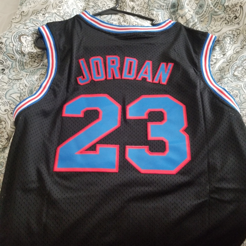 Jordan Tune Squad basketball jersey